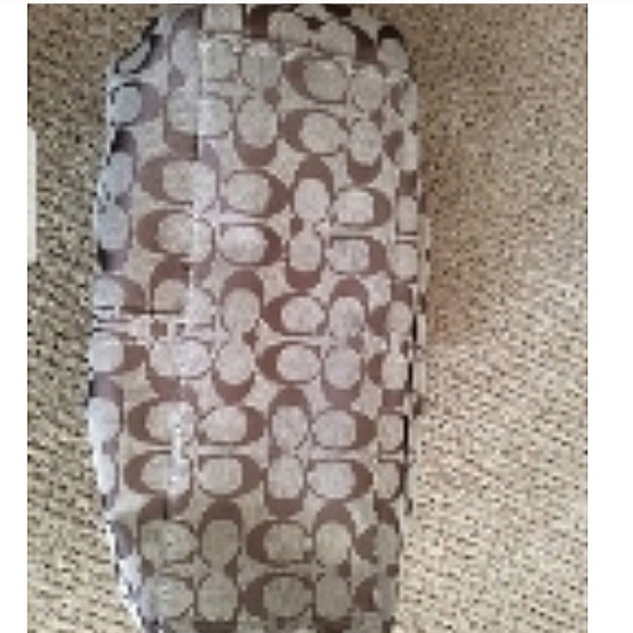 XLARGE AUTHENTIC COACH SIGNATURE C AND GENUINE LEATHER HANDBAG 15W x 13L - Picture 4 of 9